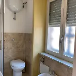 Couette-café Pompeii Airfield 3*